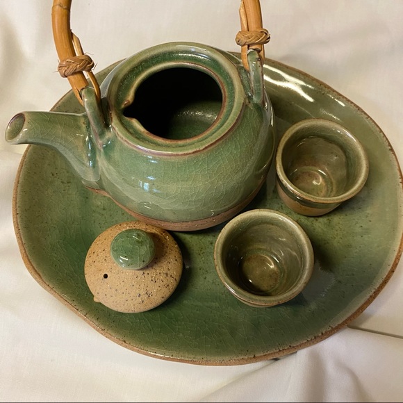 Tea for Two Tea Set Handcraft - Picture 2 of 5